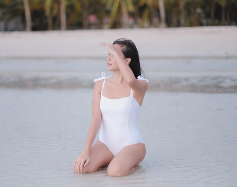 Sibay One Piece in White